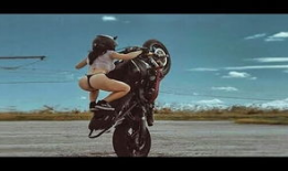 国外激情视频,揭秘国外热门视频背后的故事